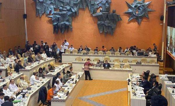 Selama Musim Mudik, BMKG: 222 Hujan Lebat hingga 9 Puting Beliung Menerjang Selama Musim Mudik, BMKG: 222 Hujan Lebat hingga 9 Puting Beliung Menerjang