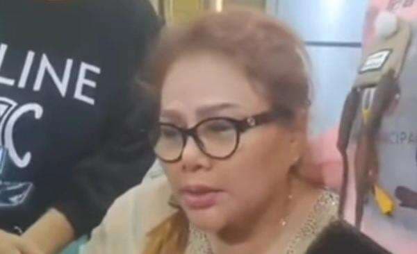 Eva Manurung Klaim Cucunya Lebih Bahagia Bareng Virgoun: Lihat Saja Wajah Mereka Eva Manurung Klaim Cucunya Lebih Bahagia Bareng Virgoun: Lihat Saja Wajah Mereka