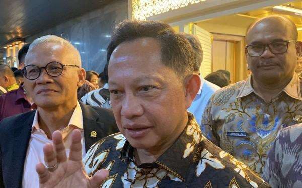 Cegah Korupsi, Mendagri Usul Kepala Daerah Dapat Persenan Dari PAD Cegah Korupsi, Mendagri Usul Kepala Daerah Dapat Persenan Dari PAD