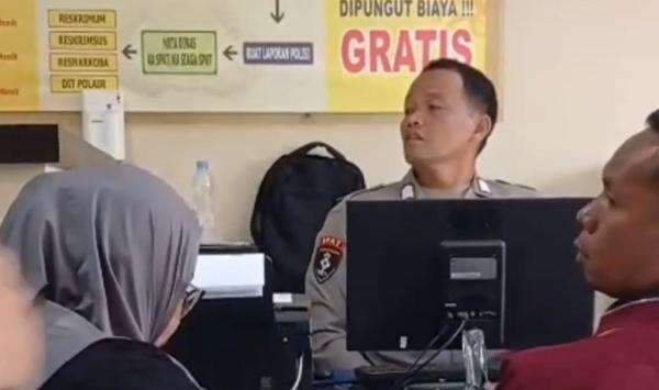 11 Mantan Santriwati di Kukar Laporkan Pengasuh Ponpes ke Polisi terkait Kasus Pencabulan 11 Mantan Santriwati di Kukar Laporkan Pengasuh Ponpes ke Polisi terkait Kasus Pencabulan