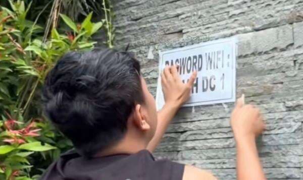 Rumahnya Dijadikan Titik COD, Bukan Marah Denny Caknan Malah Kasih Wifi Rumahnya Dijadikan Titik COD, Bukan Marah Denny Caknan Malah Kasih Wifi