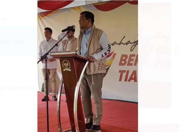 Lomba Nasi Goreng Nusantara di Hut ke-17 Partai Gerindra Lomba Nasi Goreng Nusantara di Hut ke-17 Partai Gerindra