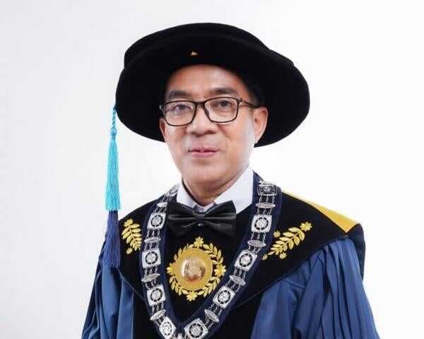 Profil Prof Brian Yuliarto, Guru Besar ITB yang Resmi Dilantik Menjadi Mendiktisaintek Profil Prof Brian Yuliarto, Guru Besar ITB yang Resmi Dilantik Menjadi Mendiktisaintek