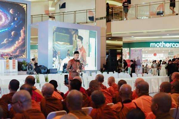Vesak Festival 2026, Stafsus Menag Doakan Presiden Prabowo Diberi Kekuatan Memimpin Bangsa Vesak Festival 2026, Stafsus Menag Doakan Presiden Prabowo Diberi Kekuatan Memimpin Bangsa