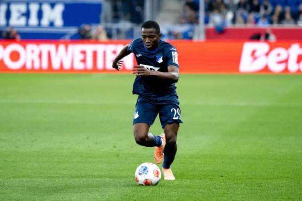 Lupakan Antoine Semenyo, MU Bidik Wonderkid Rp887,5 Miliar dari Bundesliga Lupakan Antoine Semenyo, MU Bidik Wonderkid Rp887,5 Miliar dari Bundesliga