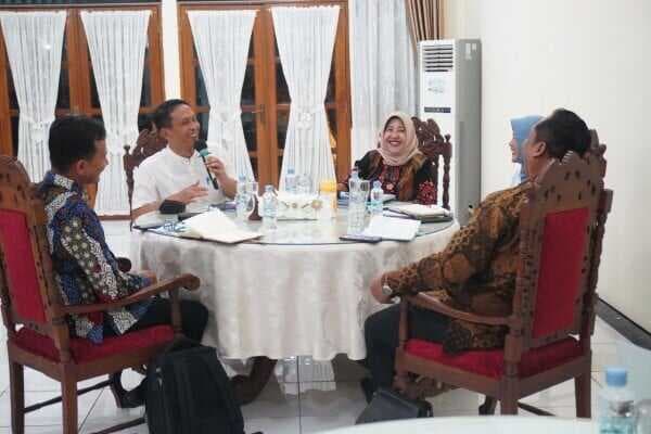 Bojonegoro Terpilih 12 Daerah di Jatim, Menjadi Fokus Investasi Strategis Nasional Tahun 2025 Bojonegoro Terpilih 12 Daerah di Jatim, Menjadi Fokus Investasi Strategis Nasional Tahun 2025