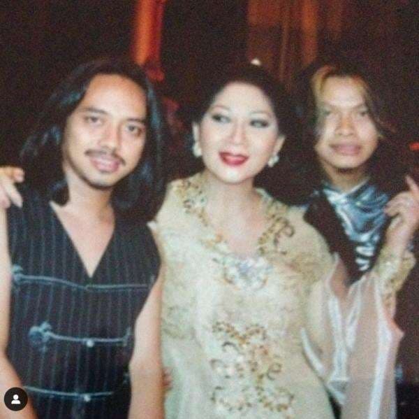 Dewa Budjana Mengenang Titiek Puspa: Selamat Jalan Legenda Musik Dewa Budjana Mengenang Titiek Puspa: Selamat Jalan Legenda Musik