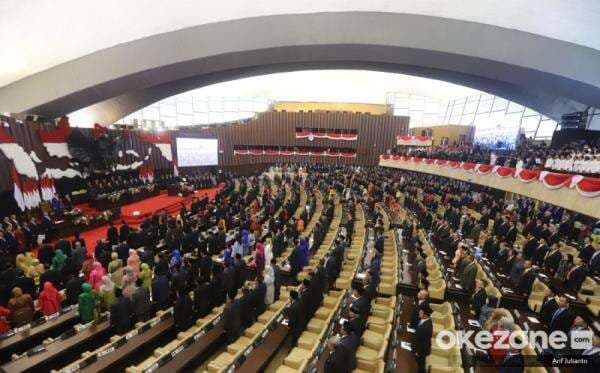 DPR Minta MA hingga Polri Basmi Dugaan Mafia Tanah di Batam DPR Minta MA hingga Polri Basmi Dugaan Mafia Tanah di Batam