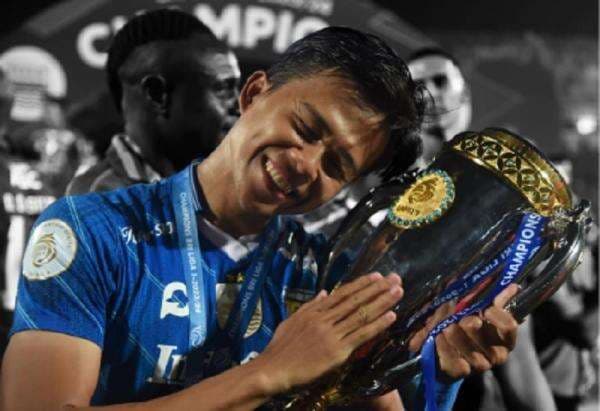 Profil dan Biodata Edo Febriansyah: Bek Jawara BRI Liga 1 Dilirik 2 Pelatih Kelas Dunia Profil dan Biodata Edo Febriansyah: Bek Jawara BRI Liga 1 Dilirik 2 Pelatih Kelas Dunia