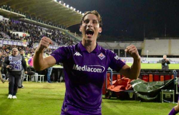 Kondisi Terkini Edoardo Bove, Pemain Fiorentina yang Pingsan di Tengah Lapangan Kondisi Terkini Edoardo Bove, Pemain Fiorentina yang Pingsan di Tengah Lapangan