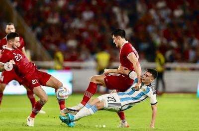 Elkan Baggott Fokus Bela Klub, Ini Daftar 27 Pemain Timnas Indonesia yang Dipanggil Patrick Kluivert untuk Laga Lawan Australia dan Bahrain? Elkan Baggott Fokus Bela Klub, Ini Daftar 27 Pemain Timnas Indonesia yang Dipanggil Patrick Kluivert untuk Laga Lawan Australia dan Bahrain?