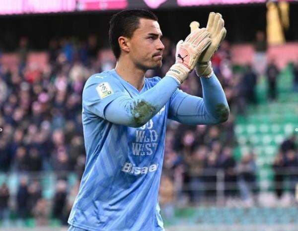 Kisah Emil Audero, Pemain Timnas Indonesia Baru yang Gawangnya Pernah Dibobol Cristiano Ronaldo Kisah Emil Audero, Pemain Timnas Indonesia Baru yang Gawangnya Pernah Dibobol Cristiano Ronaldo