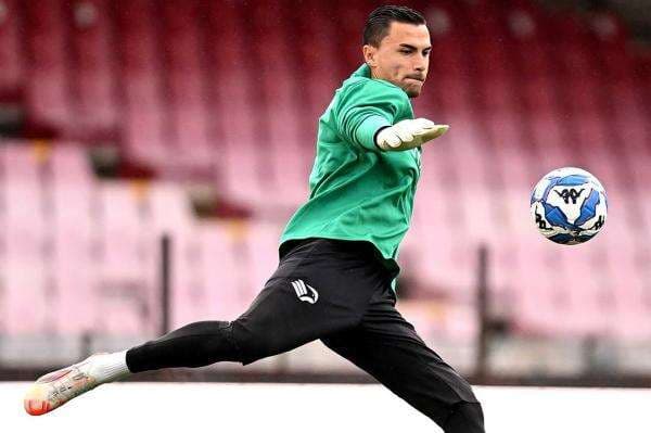 Bicara Masa Depan, Kiper Timnas Indonesia Emil Audero Hormati Kontrak dengan Como 1907 Bicara Masa Depan, Kiper Timnas Indonesia Emil Audero Hormati Kontrak dengan Como 1907
