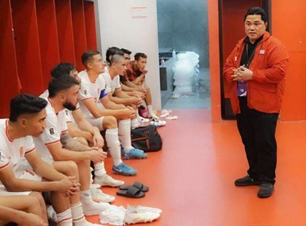Laga Timnas Indonesia vs China dan Jepang Krusial, Erick Thohir Harap Jay Idzes Cs Mulai Persiapan Lebih Awal Laga Timnas Indonesia vs China dan Jepang Krusial, Erick Thohir Harap Jay Idzes Cs Mulai Persiapan Lebih Awal