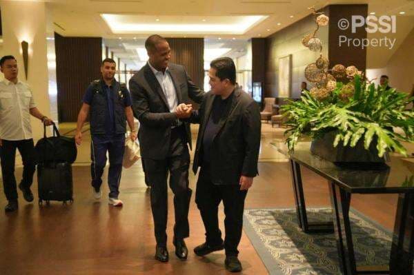 Peluang Emas Tak Datang Dua Kali, Patrick Kluivert Diminta Manfaatkan Momentum Positif Timnas Indonesia Peluang Emas Tak Datang Dua Kali, Patrick Kluivert Diminta Manfaatkan Momentum Positif Timnas Indonesia