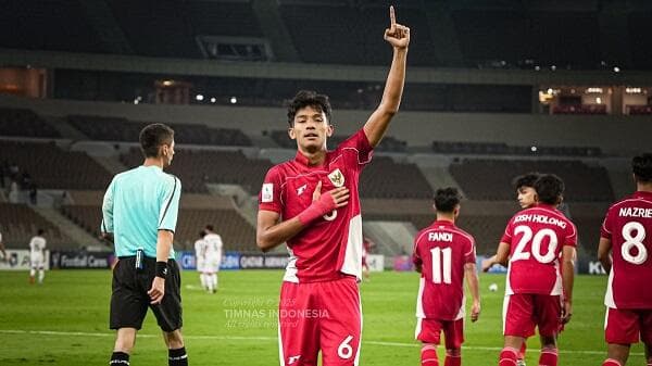 Ini Riwayat Pendidikan Evandra Florasta, Predator Timnas Indonesia dan Top Skor Piala Asia U-17 2025 Ini Riwayat Pendidikan Evandra Florasta, Predator Timnas Indonesia dan Top Skor Piala Asia U-17 2025