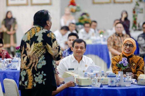 PDIP Kasih Jempol Forum Senayan Gagasan Ahmad Luthfi PDIP Kasih Jempol Forum Senayan Gagasan Ahmad Luthfi