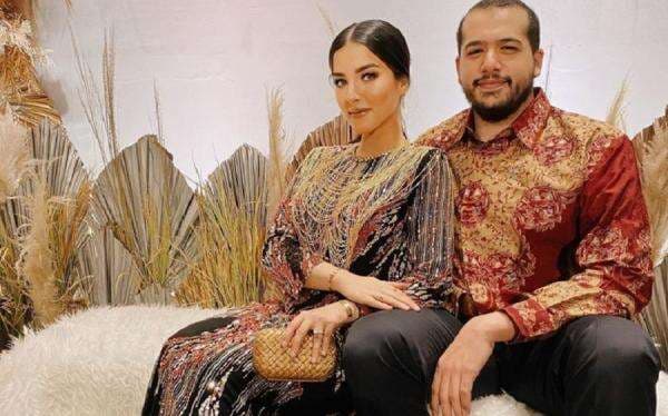 Kaleidoskop 2025: Perceraian Tasya Farasya dan Pupusnya Cinta Pertama Kaleidoskop 2025: Perceraian Tasya Farasya dan Pupusnya Cinta Pertama