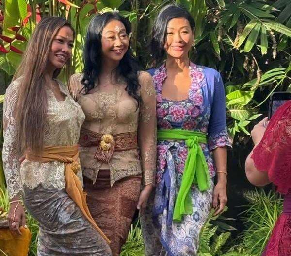 Fakta-fakta Asri Welas usai Jalani Melukat di Bali Pasca Resmi Bercerai Fakta-fakta Asri Welas usai Jalani Melukat di Bali Pasca Resmi Bercerai