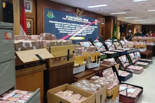 Fantastis, Transaksi Aliran Dana Kasus Dugaan Korupsi selama 2024 Capai Rp984 Triliun Fantastis, Transaksi Aliran Dana Kasus Dugaan Korupsi selama 2024 Capai Rp984 Triliun