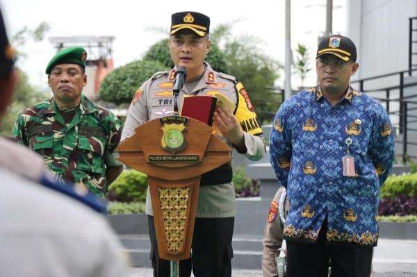 Jelang Nataru, Polres Metro Jakarta Barat Siagakan 475 Personel Jelang Nataru, Polres Metro Jakarta Barat Siagakan 475 Personel