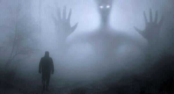 Enam Makhluk Gaib Menyeramkan dari Pulau Kalimantan, Penampakan Nomor 5 Paling Bikin Merinding Enam Makhluk Gaib Menyeramkan dari Pulau Kalimantan, Penampakan Nomor 5 Paling Bikin Merinding