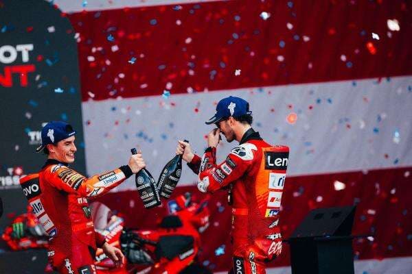 Francesco Bagnaia Komentari Jatuhnya Marc Marquez di MotoGP Amerika Serikat 2025: Terlalu Agresif Francesco Bagnaia Komentari Jatuhnya Marc Marquez di MotoGP Amerika Serikat 2025: Terlalu Agresif