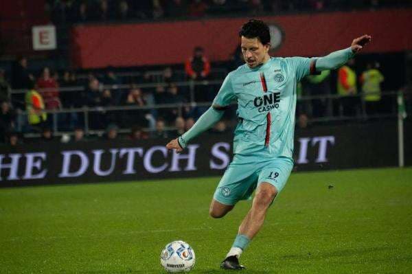 Thom Haye Ukir Statistik Apik, Almere City Kalah Tipis dari SC Heerenveen Thom Haye Ukir Statistik Apik, Almere City Kalah Tipis dari SC Heerenveen