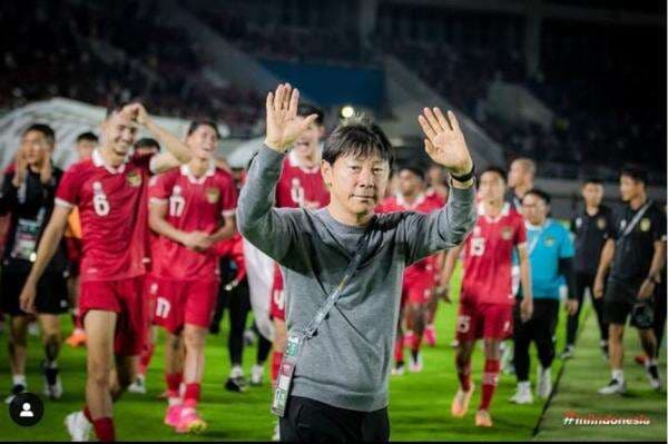 Go Indonesia! Shin Tae-yong: Ini Laga Kandang, Timnas Indonesia Harus Kerja Keras untuk Menang Go Indonesia! Shin Tae-yong: Ini Laga Kandang, Timnas Indonesia Harus Kerja Keras untuk Menang