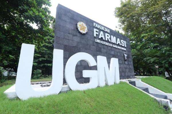 Guru Besar UGM Pelaku Kekerasan Seksual 13 Mahasiswi Dipecat, Sudah Beraksi 2 Tahun Guru Besar UGM Pelaku Kekerasan Seksual 13 Mahasiswi Dipecat, Sudah Beraksi 2 Tahun