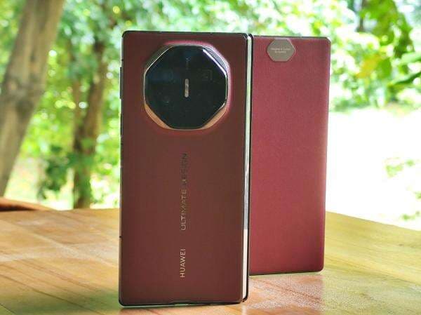 Ponsel Lipat Tiga Huawei Mate XT Segera Hadir di Indonesia, Ini Fitur-Fitur Canggih dan Mewahnya Ponsel Lipat Tiga Huawei Mate XT Segera Hadir di Indonesia, Ini Fitur-Fitur Canggih dan Mewahnya