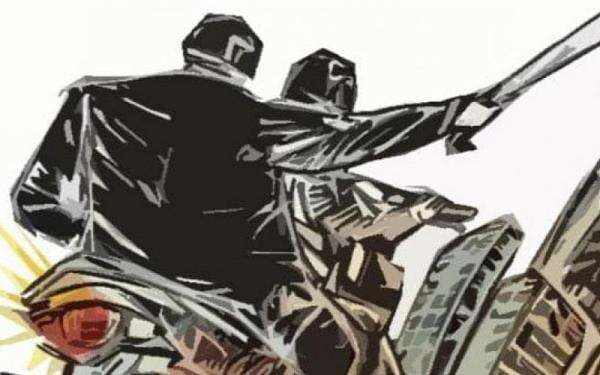 Brutal! Oknum ASN di Toraja Utara Mengamuk Bawa Parang, Bacok Warga dan Polisi Brutal! Oknum ASN di Toraja Utara Mengamuk Bawa Parang, Bacok Warga dan Polisi