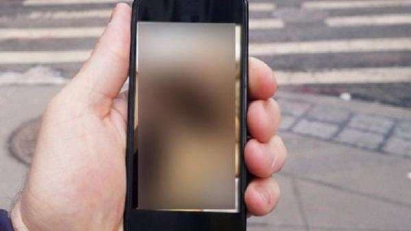 Viral Sejoli di Jember Live Streaming Adegan Seks, Polisi Turun Tangan Viral Sejoli di Jember Live Streaming Adegan Seks, Polisi Turun Tangan