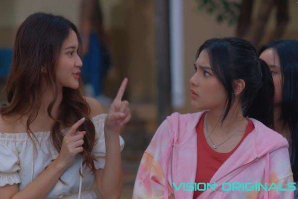 Hujan Deras Guyur Bekasi Malam Ini di Saat Sejumlah Lokasi Masih Terendam Banjir Hujan Deras Guyur Bekasi Malam Ini di Saat Sejumlah Lokasi Masih Terendam Banjir