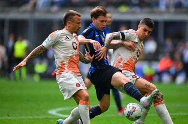 Dipermalukan AS Roma, Inter Milan Kalah 3 Laga Beruntun Dipermalukan AS Roma, Inter Milan Kalah 3 Laga Beruntun