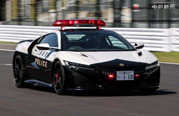 Jangan Remehkan Mobil Polisi Jepang Ternyata Segini Kecepatannya Jangan Remehkan Mobil Polisi Jepang Ternyata Segini Kecepatannya