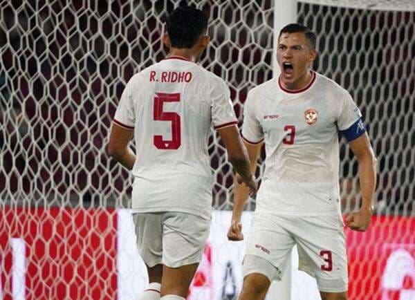 Hormat Besar Jay Idzes kepada Rizky Ridho: Dia Salah Satu Pemain Terbaik! Hormat Besar Jay Idzes kepada Rizky Ridho: Dia Salah Satu Pemain Terbaik!