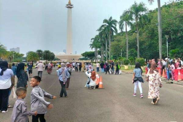 Libur Lebaran 2025, Monas Tetap Diminati Wisatawan Lokal Libur Lebaran 2025, Monas Tetap Diminati Wisatawan Lokal