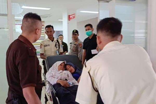 Keracunan Massal Program Makan Bergizi Gratis, Dinkes Cianjur Tetapkan Status KLB Keracunan Massal Program Makan Bergizi Gratis, Dinkes Cianjur Tetapkan Status KLB