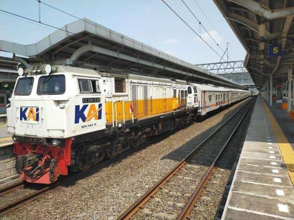 Waspada! Penipuan Tiket Mudik KAI Palsu Lewat Media Sosial Waspada! Penipuan Tiket Mudik KAI Palsu Lewat Media Sosial