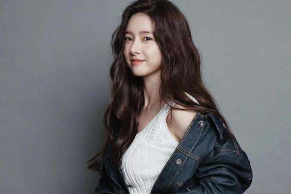 Kim So Eun Jawab Rumor Asmara dengan Pesepak Bola Jung Dong Ho Kim So Eun Jawab Rumor Asmara dengan Pesepak Bola Jung Dong Ho