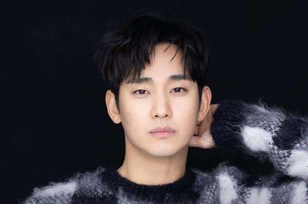 Agensi Bantah Kim Soo Hyun Pacari Kim Sae Ron saat Masih di Bawah Umur Agensi Bantah Kim Soo Hyun Pacari Kim Sae Ron saat Masih di Bawah Umur