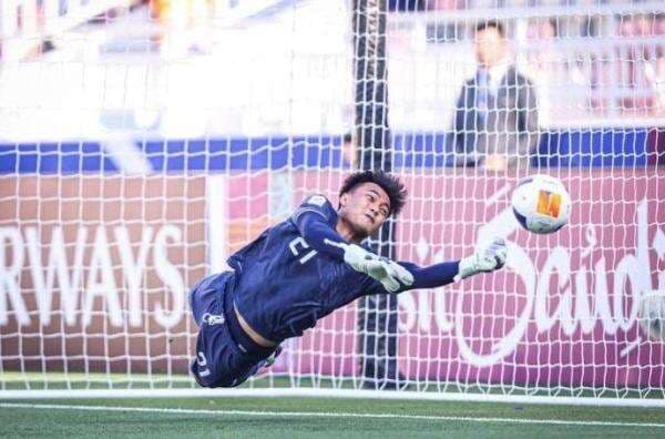 Resmi! Ernando Ari Dipanggil Timnas Indonesia, Siap Saingi Maarten Paes dan Emil Audero Resmi! Ernando Ari Dipanggil Timnas Indonesia, Siap Saingi Maarten Paes dan Emil Audero