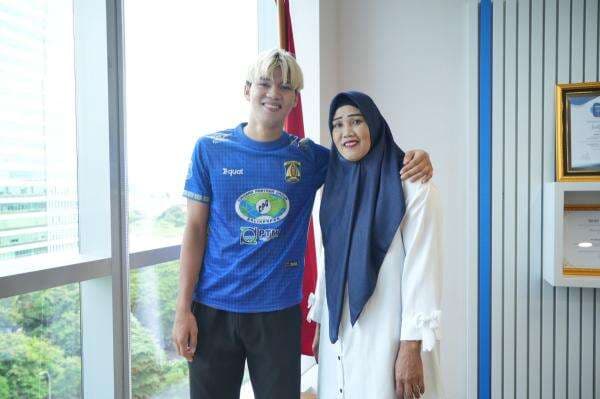 Kisah Pesepak Bola Balikpapan Raih Impian di Tengah Keterbatasan Kisah Pesepak Bola Balikpapan Raih Impian di Tengah Keterbatasan