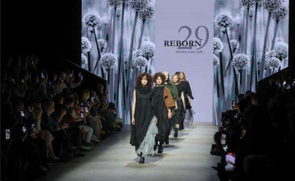 Syukriah Rusydi Tampil di Moscow Fashion Week, Usung Budaya Nusantara untuk Koleksi Fall/Winter Syukriah Rusydi Tampil di Moscow Fashion Week, Usung Budaya Nusantara untuk Koleksi Fall/Winter