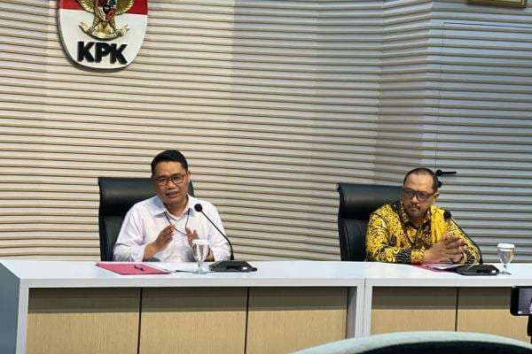 KPK Tanda Tangani Surat Pemanggilan Ridwan Kamil Pekan Ini KPK Tanda Tangani Surat Pemanggilan Ridwan Kamil Pekan Ini