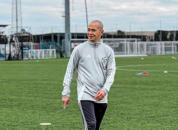 Kurniawan Dwi Yulianto Masuk Radar Asisten Pelatih Patrick Kluivert di Timnas Indonesia Kurniawan Dwi Yulianto Masuk Radar Asisten Pelatih Patrick Kluivert di Timnas Indonesia