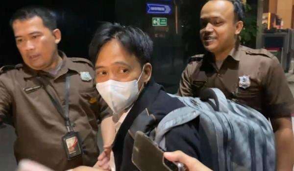 KPK Klarifikasi Properti Kepala BPJN Kalbar Dedy Mandarsyah, SPBU dan Butik Tak Dimasukkan ke LHKPN KPK Klarifikasi Properti Kepala BPJN Kalbar Dedy Mandarsyah, SPBU dan Butik Tak Dimasukkan ke LHKPN