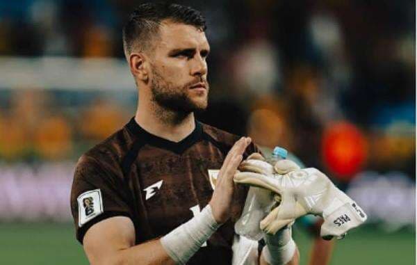 Kabar Buruk! Maarten Paes dan Marselino Ferdinan Absen Lawan China Kabar Buruk! Maarten Paes dan Marselino Ferdinan Absen Lawan China