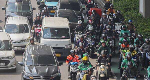 Macet Parah sejak pagi di Jakarta Utara, Ini Penyebabnya Macet Parah sejak pagi di Jakarta Utara, Ini Penyebabnya